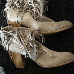 Ankle booties